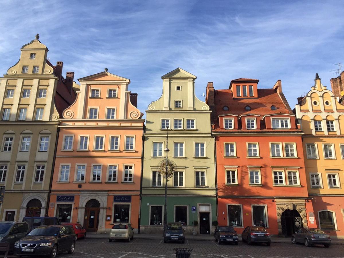 Mieszkanie Na Placu Solnym Wroclaw Luaran gambar