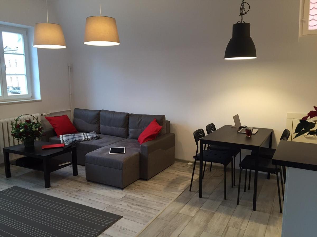 Mieszkanie Na Placu Solnym Wroclaw Luaran gambar