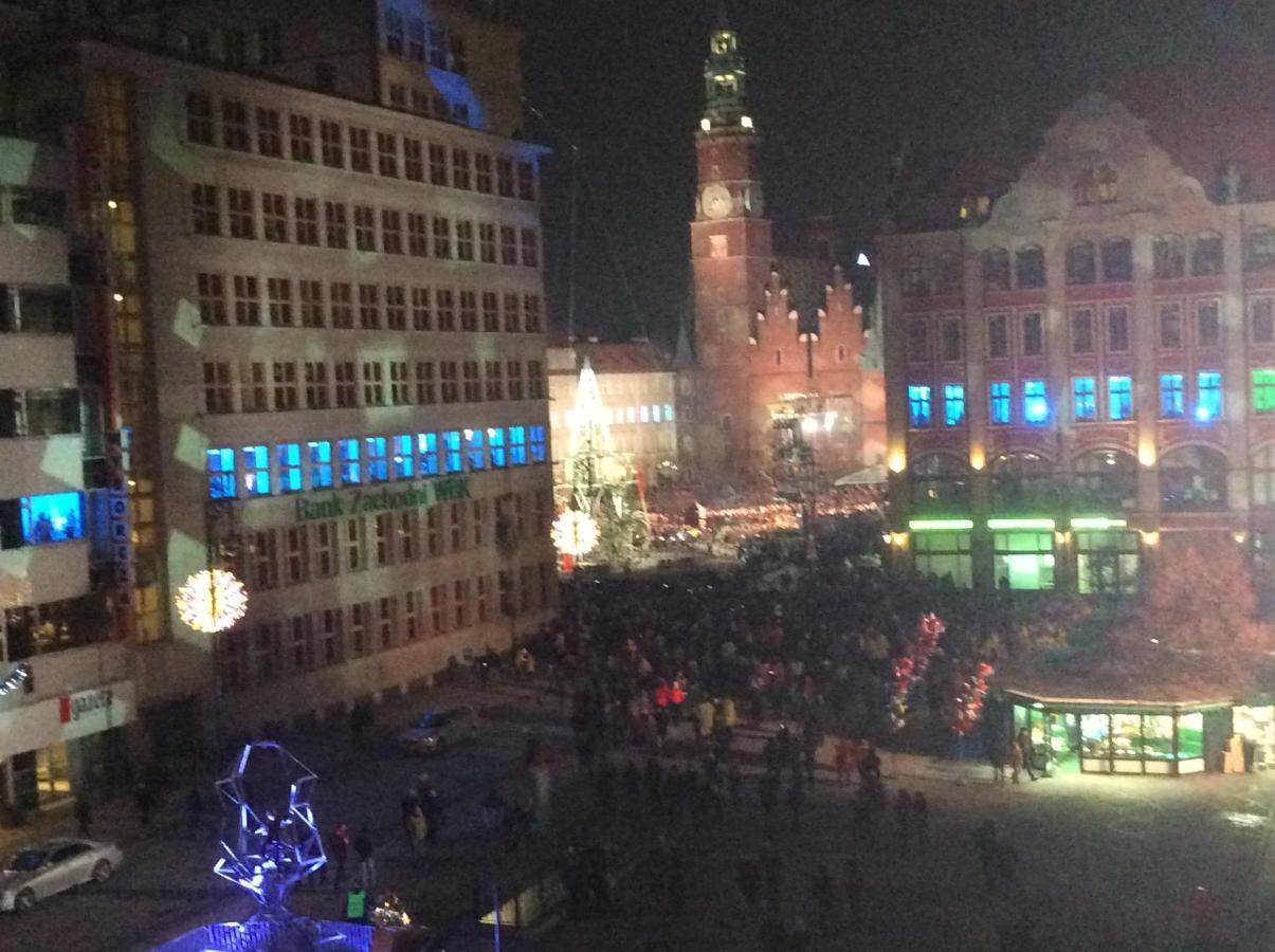 Mieszkanie Na Placu Solnym Wroclaw Bilik gambar